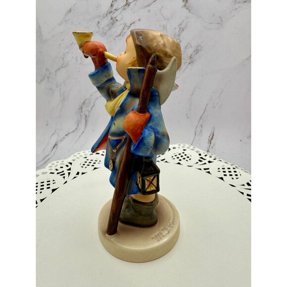 Hummel Hear Ye, Hear Ye, #15/0, TMK5, 1970s, Germany, Boy Blowing horn - Picture 5 of 10